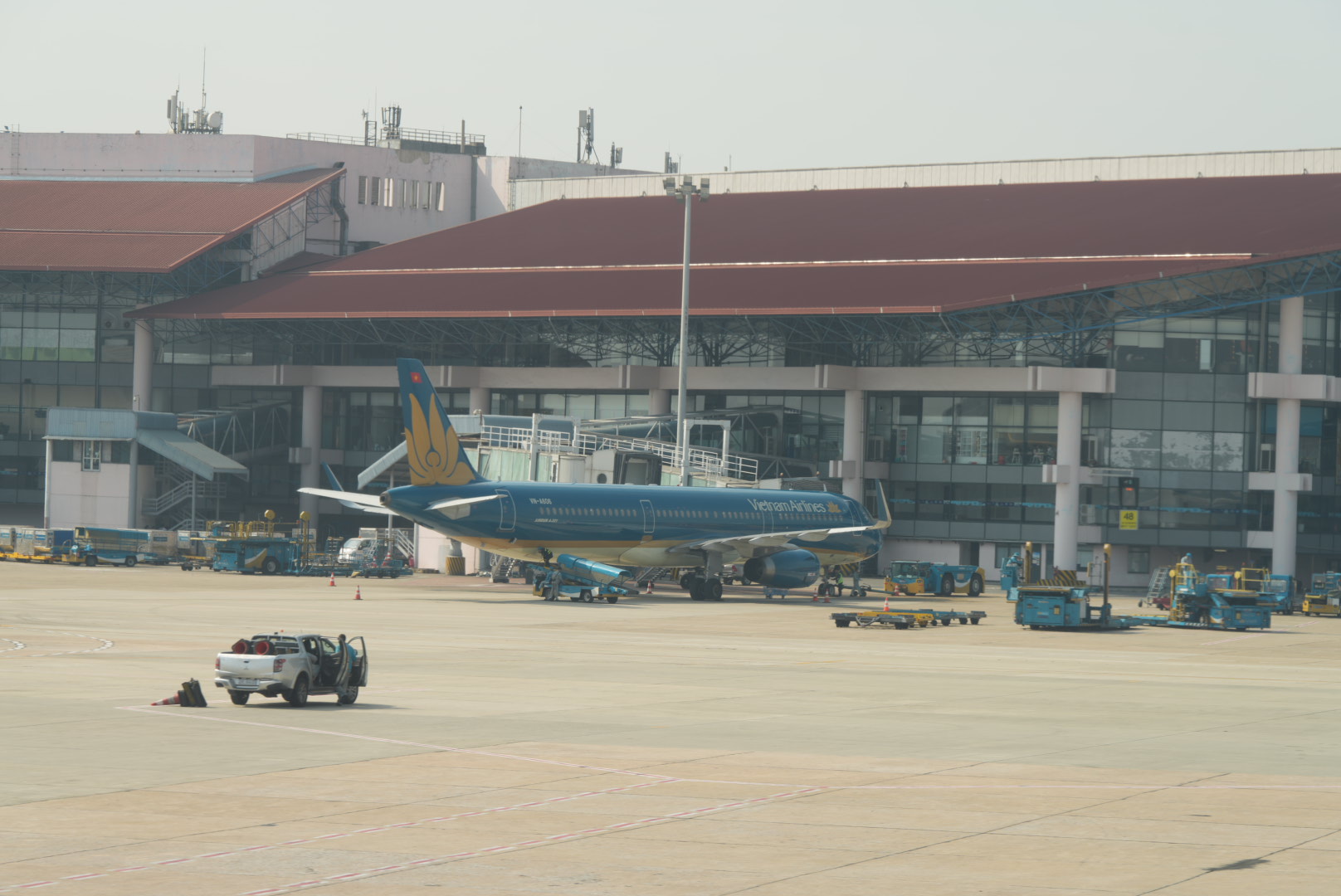 베트남 여행 - 공항 도착 사진